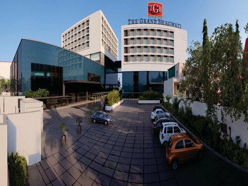 Orange Megastructure Llp