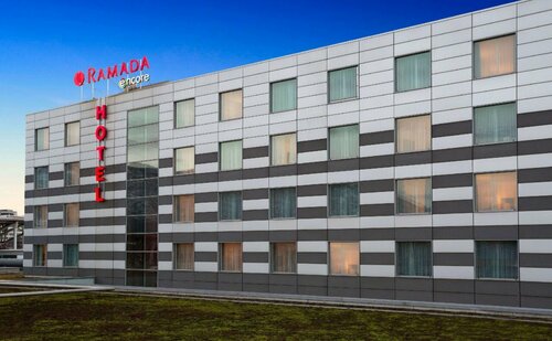 Гостиница Ramada Encore by Wyndham Geneva в Кантоне Женева