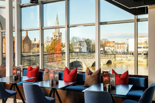 Гостиница Отель Mercure Bedford Centre Hotel в Бедфорде