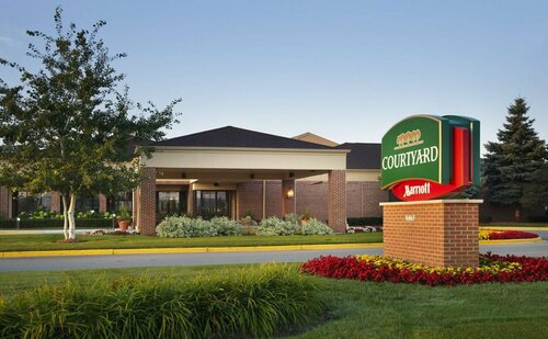 Гостиница Sonesta Select Milwaukee Brookfield в Брукфилде