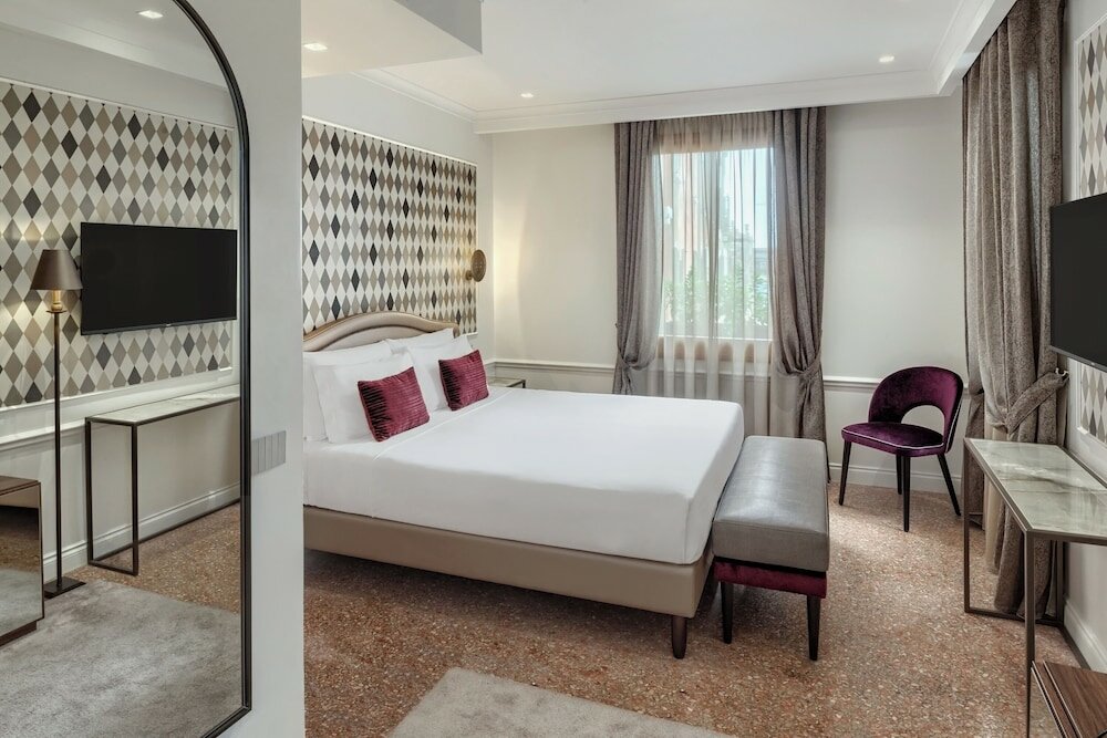 Фото Hotel Arlecchino