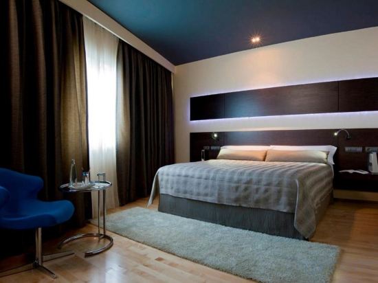 Фото Nh Madrid Las Tablas