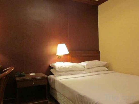 Фото Oxford Hotel