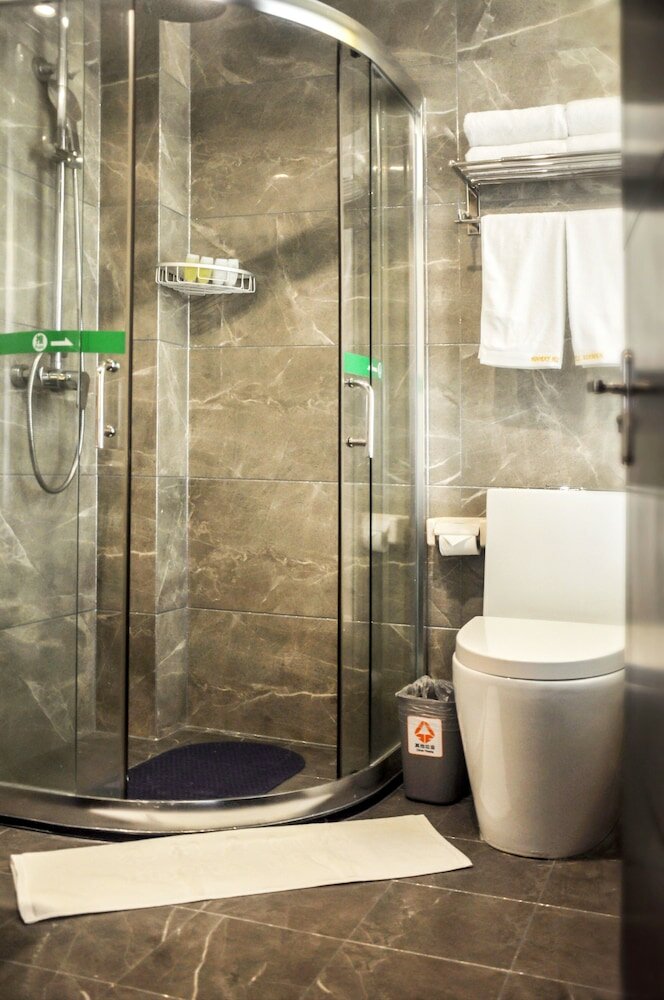 Фото Xiamen Hooray Hotel