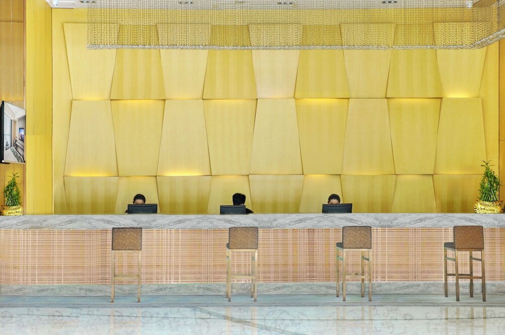 Фото Xiamen Hooray Hotel