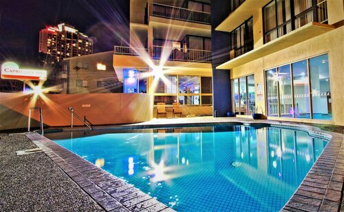 Гостиница Capricorn One Beachside Holiday Apartment-Official в Голд-Кост