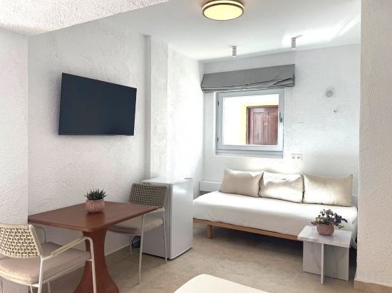 Фото Golden Sun Hotel Patmos