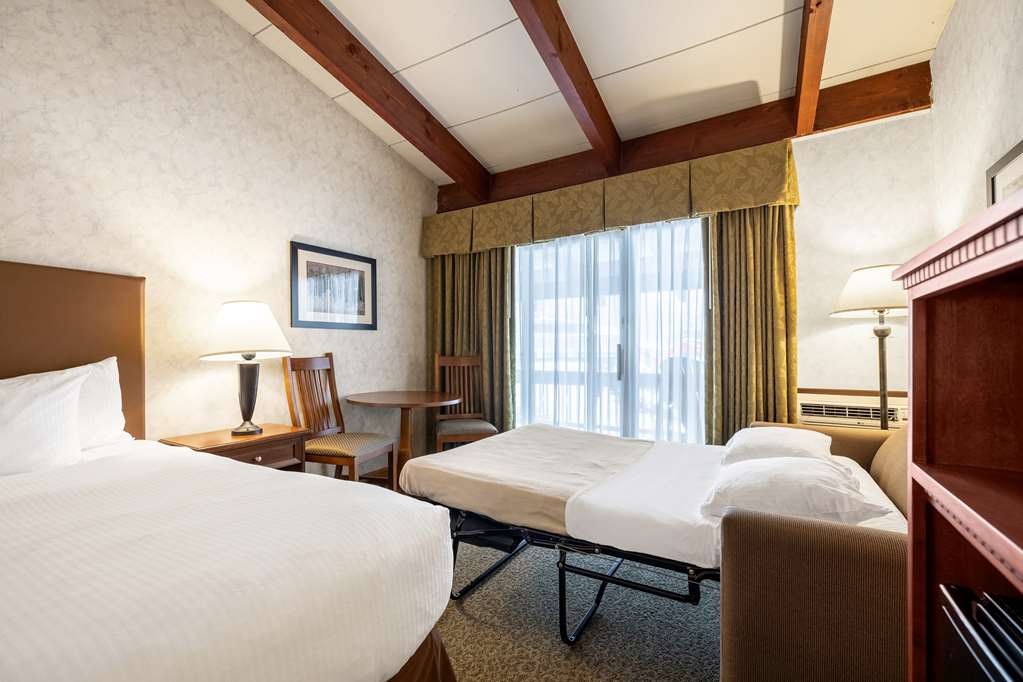 Фото Best Western Adirondack Inn