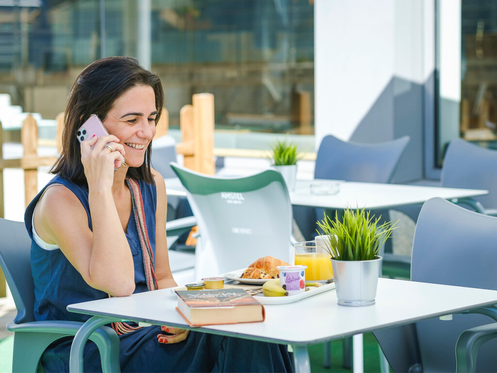 Фото Hotel ibis Madrid Alcobendas