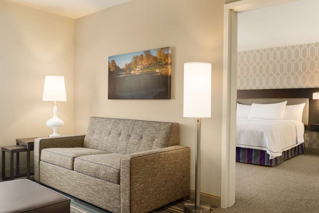 Фото Home2 Suites by Hilton Menomonee Falls Milwaukee