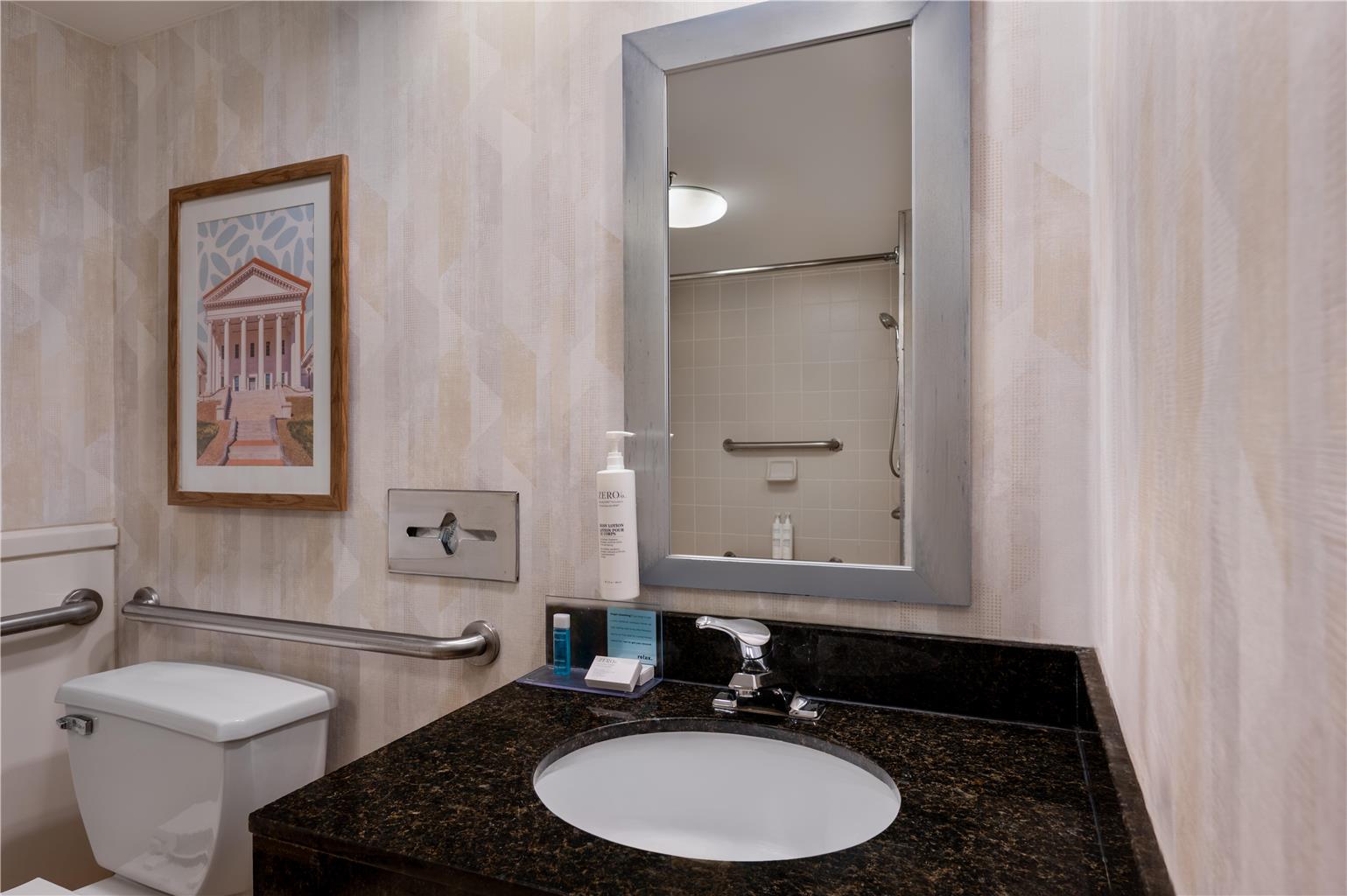 Фото Hampton Inn South Hill