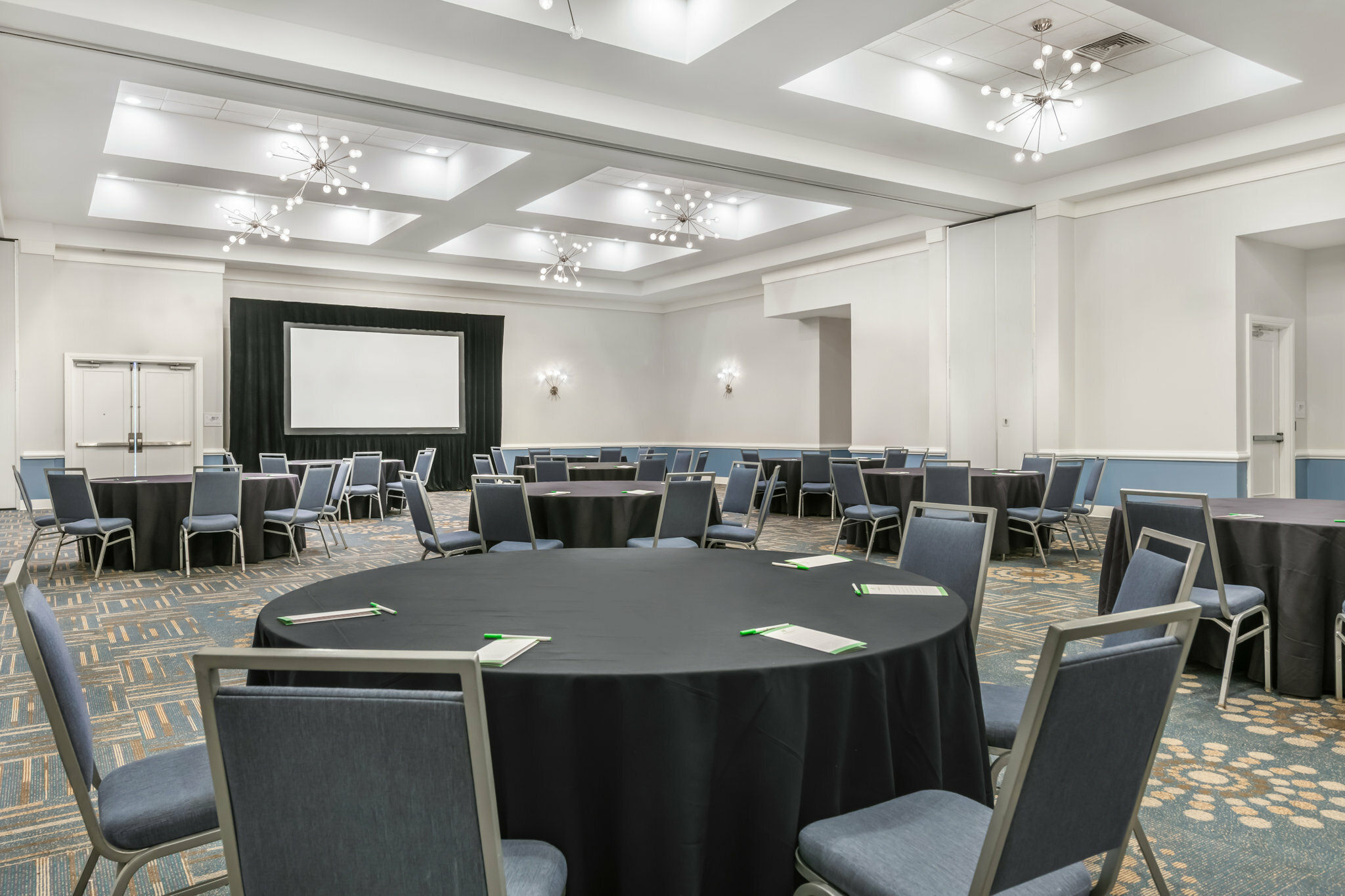 Фото Holiday Inn Orlando - Disney Springs Area, an Ihg Hotel