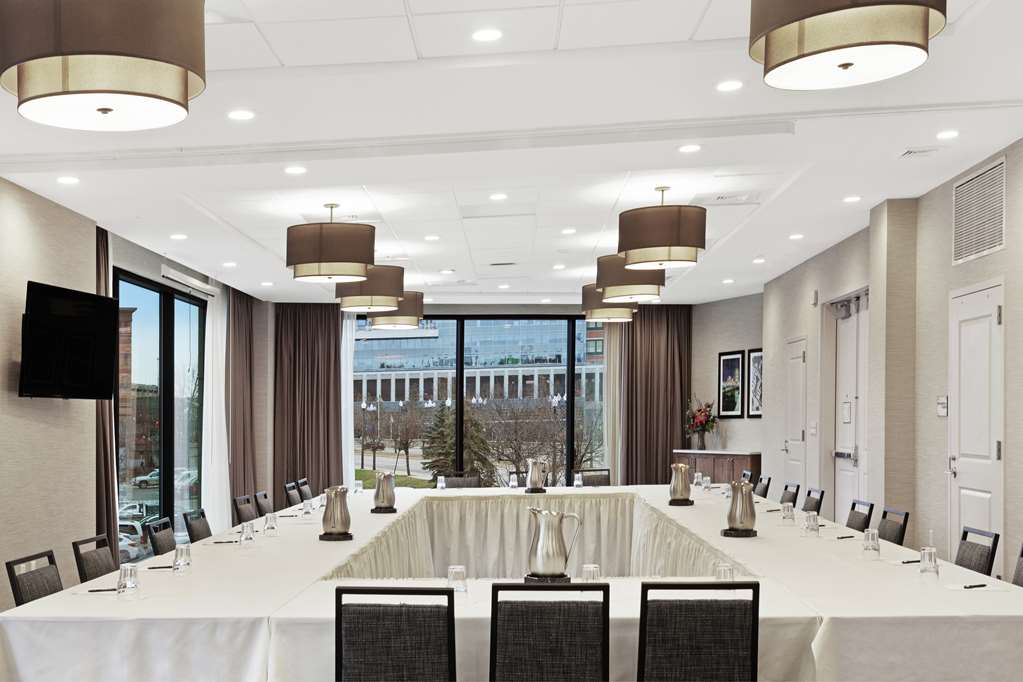 Фото Homewood Suites by Hilton Providence Downtown