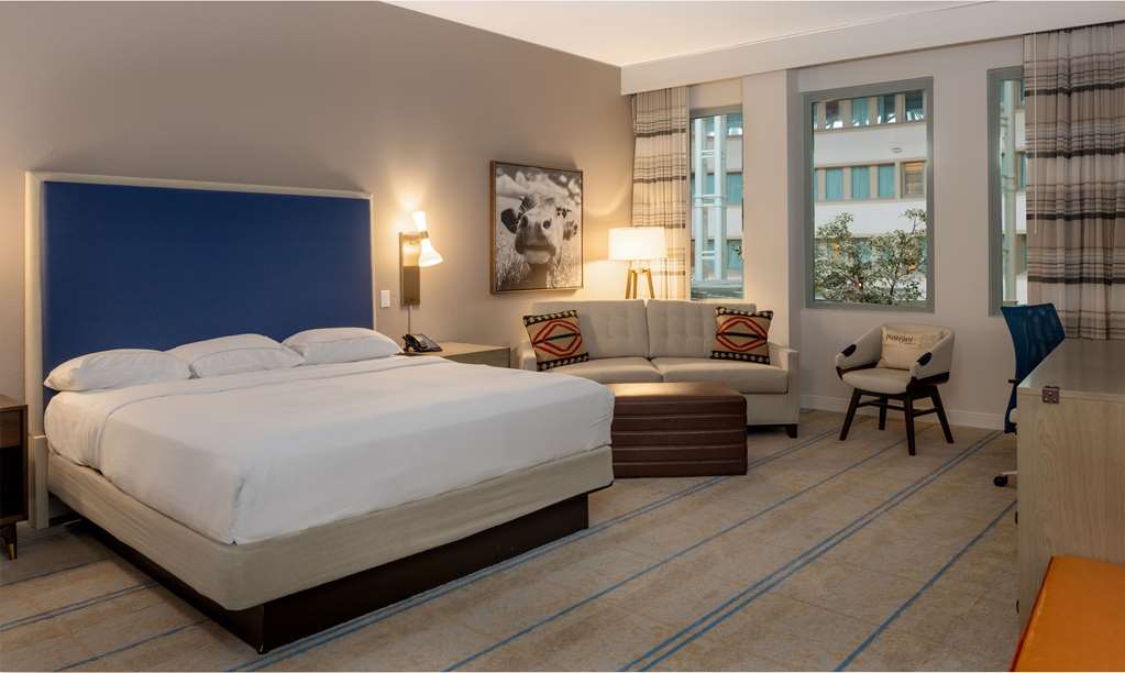 Фото Отель Hilton Austin Airport