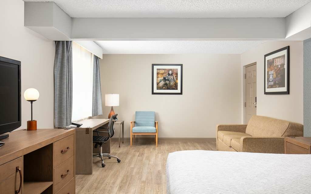 Фото Best Western Plus King's Inn & Suites