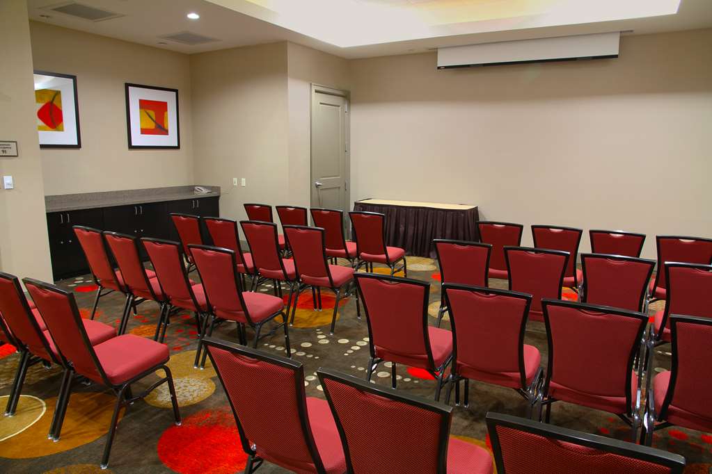 Фото Embassy Suites Ontario Airport