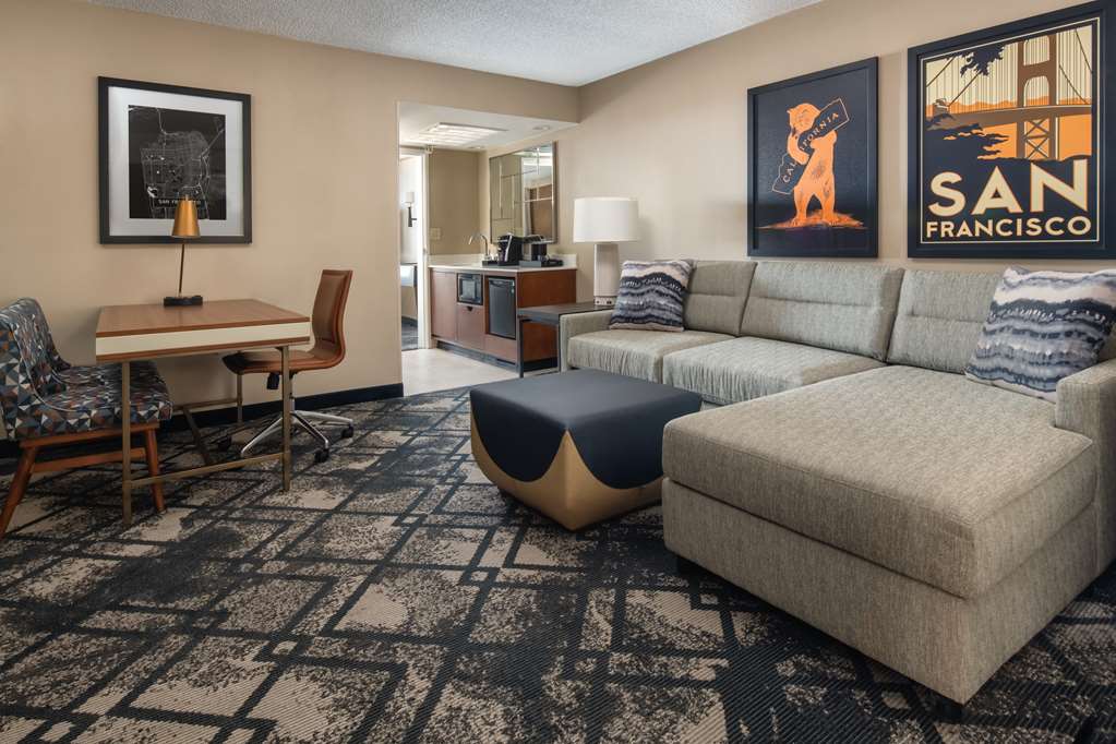 Фото Embassy Suites San Francisco Airport - South San Francisco