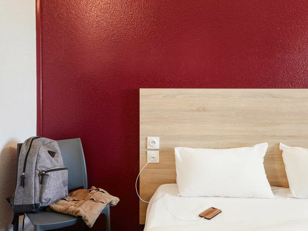 Фото HotelF1 Bordeaux Sud Villenave d'Ornon Hotel