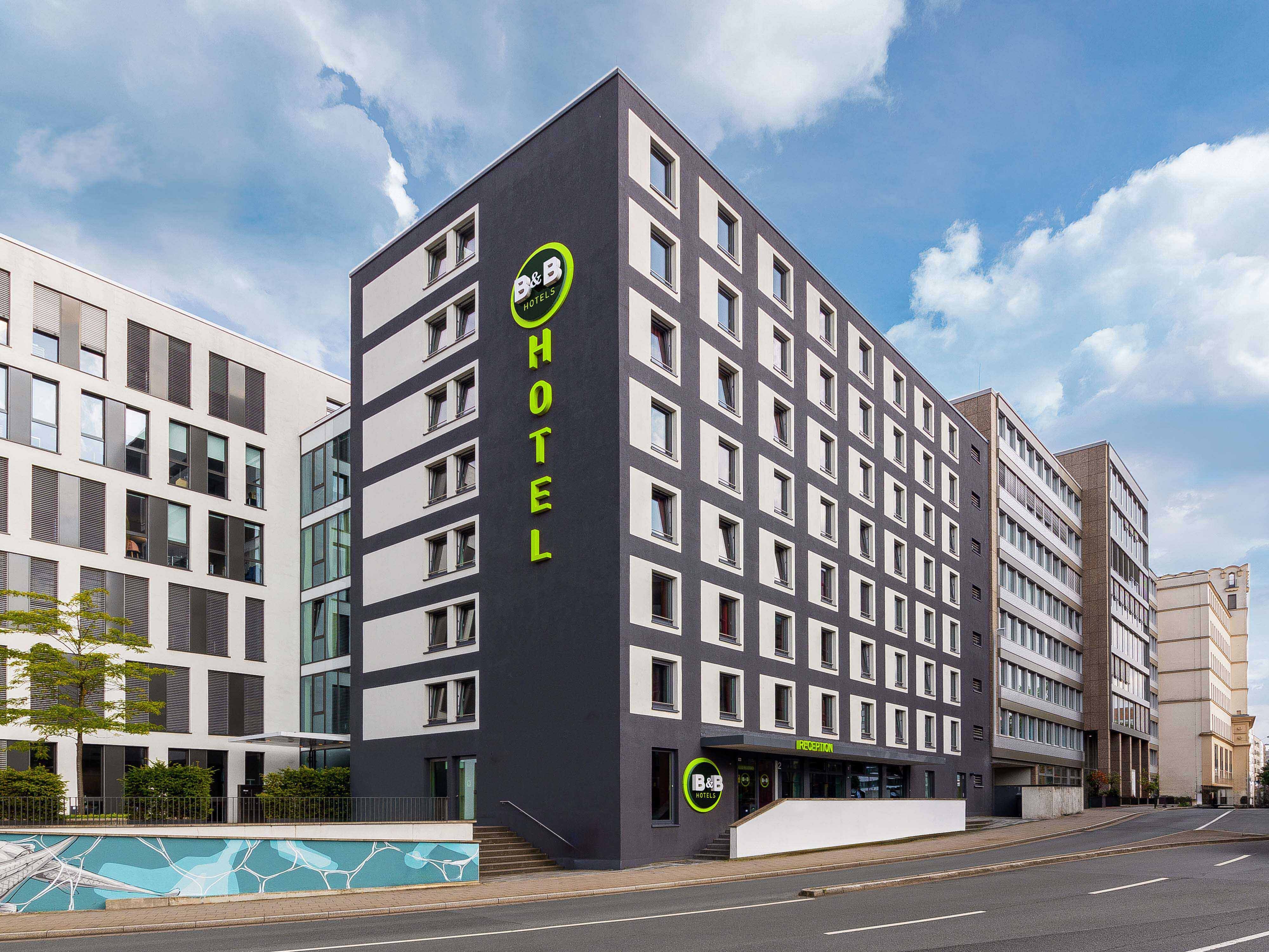 Фото B&b Hotel Düsseldorf-City