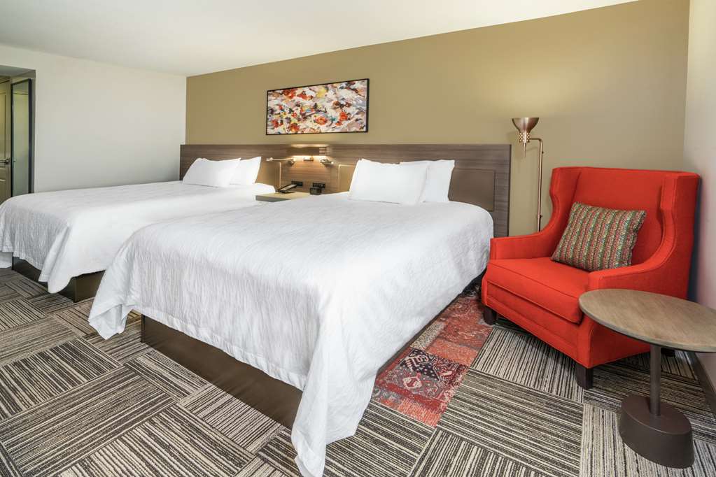 Фото Hilton Garden Inn Syracuse