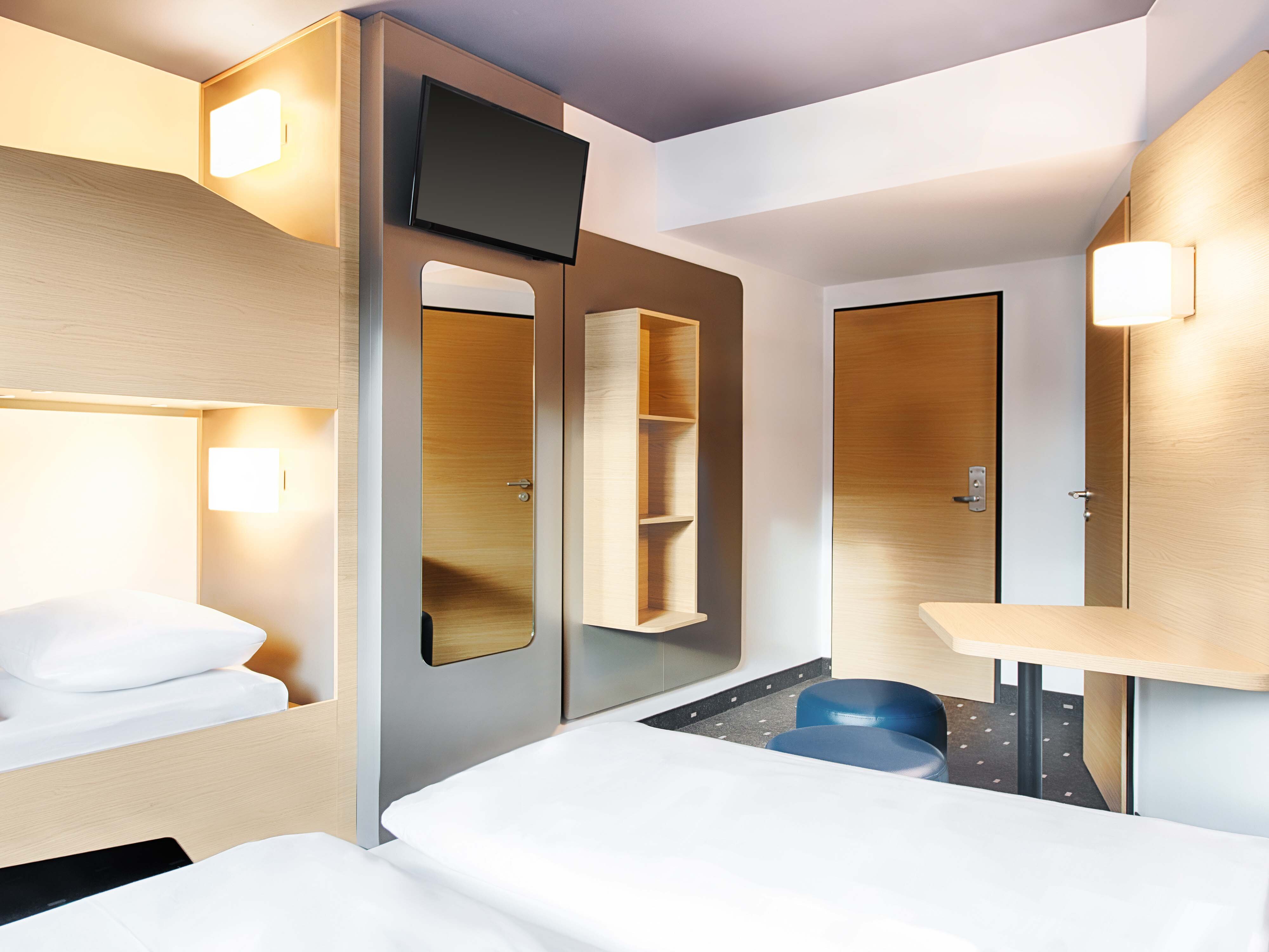Фото B&b Hotel Kaiserslautern