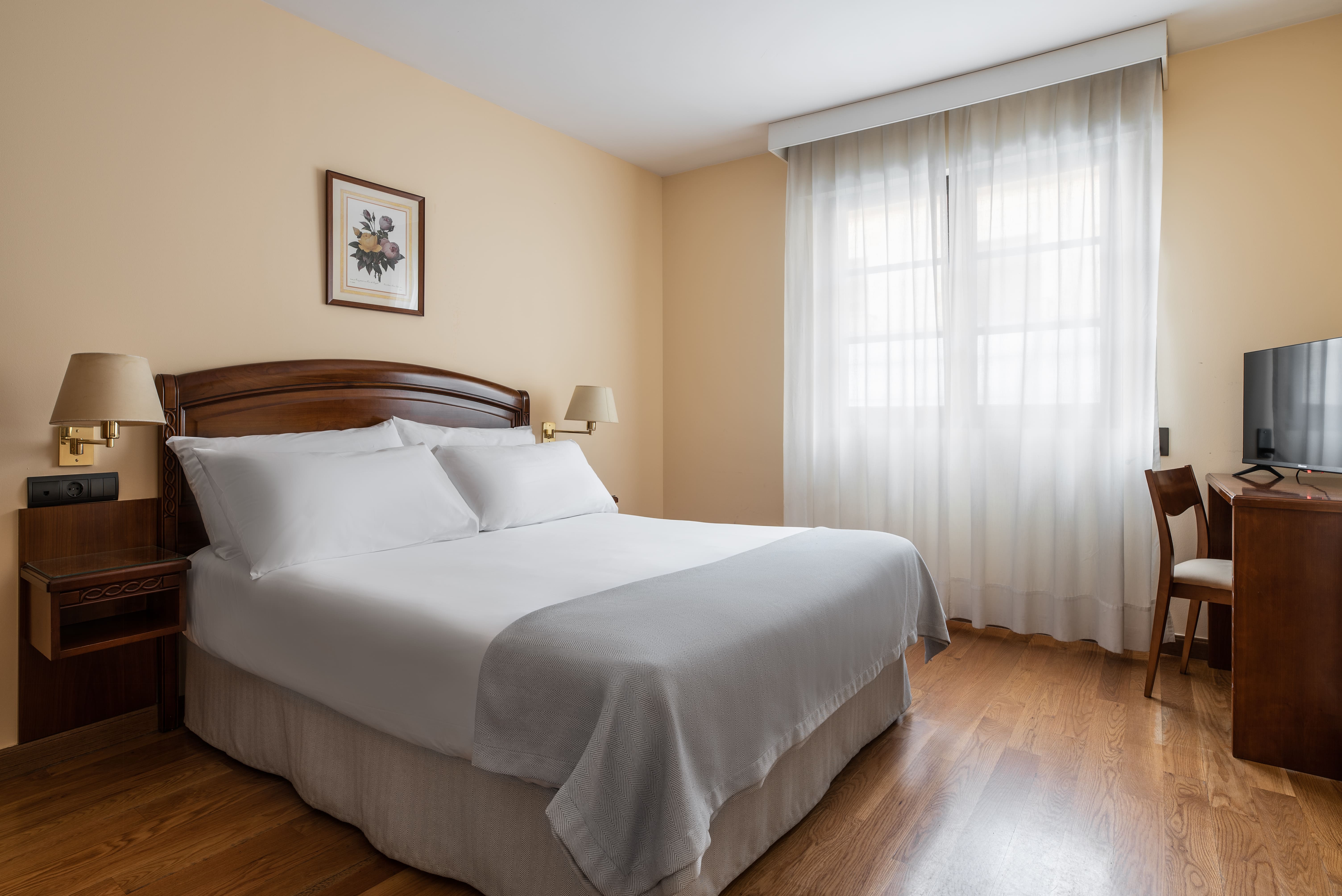 Фото Exe Astur Plaza