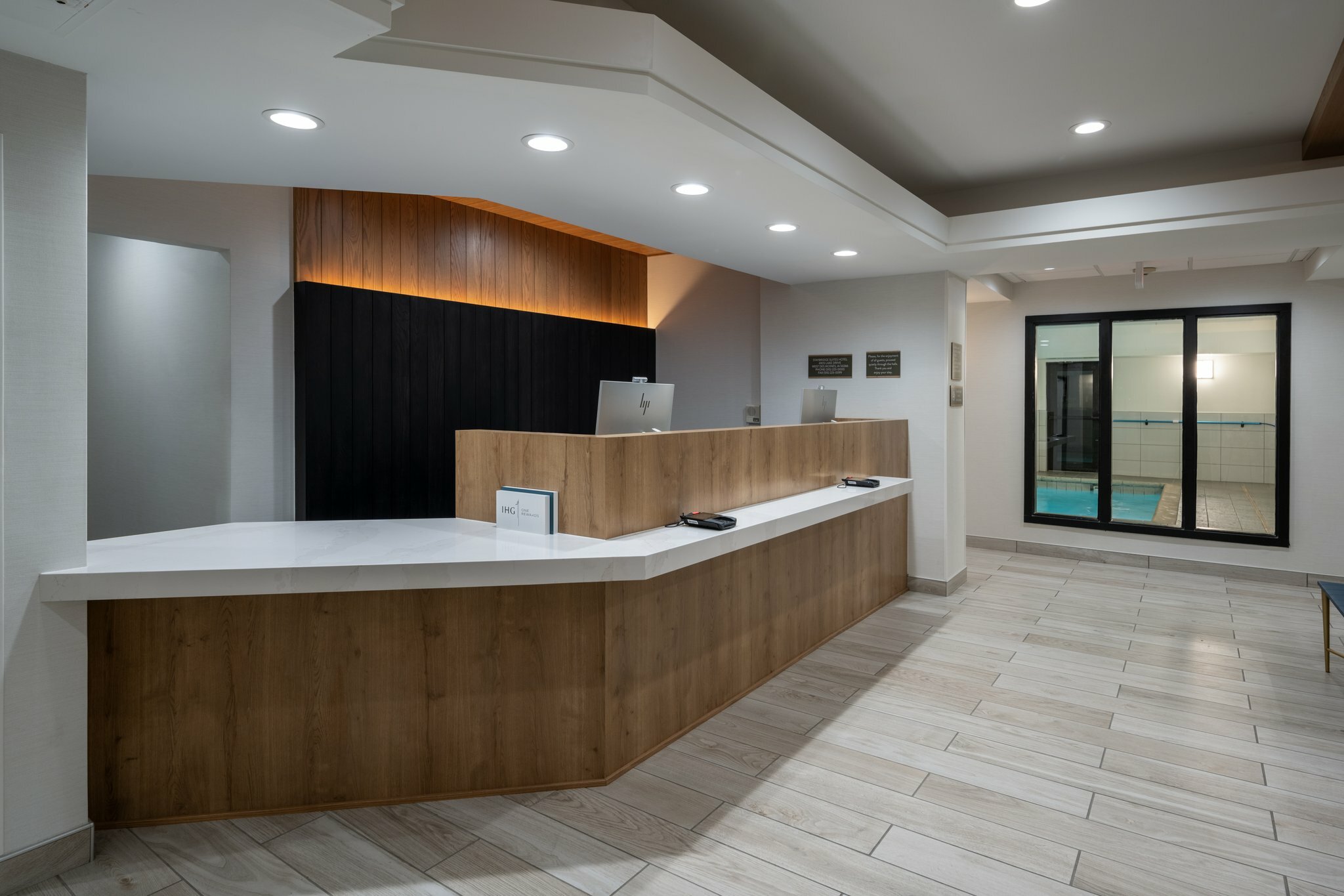 Фото Staybridge Suites West Des Moines, an Ihg Hotel