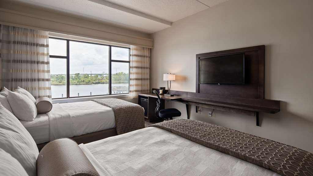 Фото Best Western Plus Coastline Inn