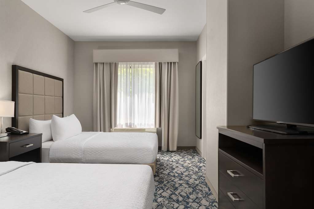 Фото Homewood Suites by Hilton Cambridge-Arlington
