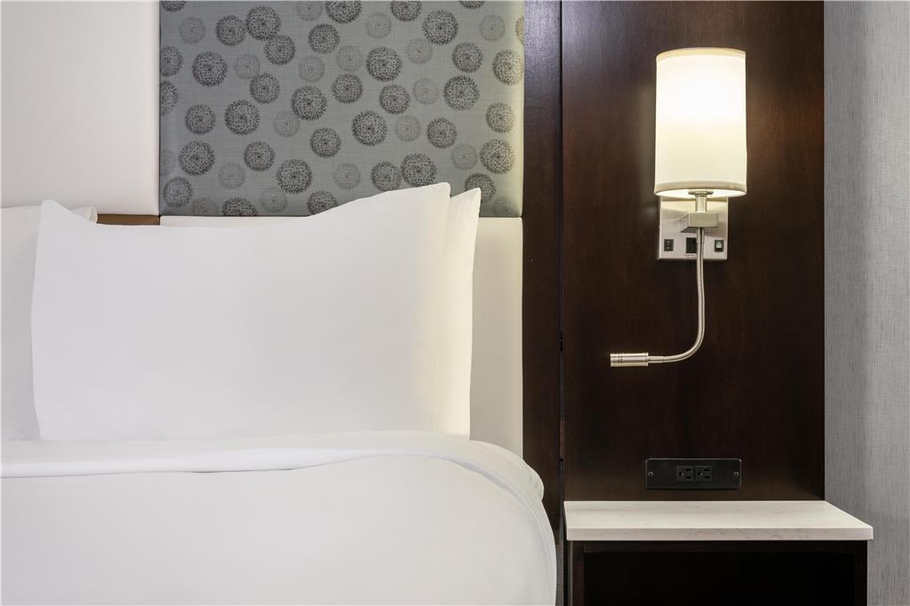 Фото Best Western Premier Nyc Gateway Hotel