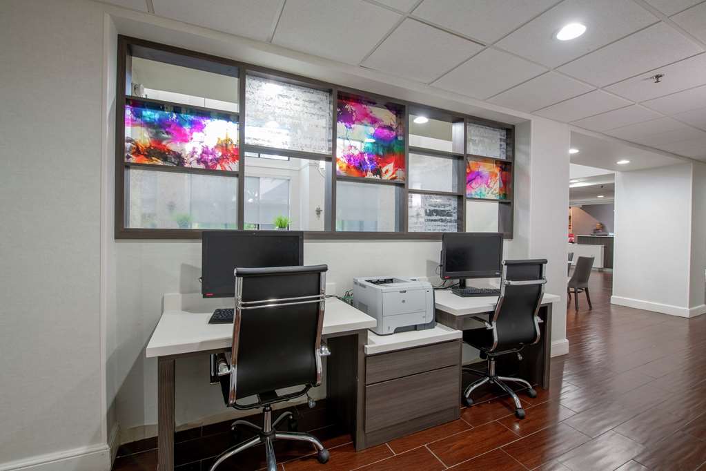 Фото Hampton Inn & Suites Lafayette