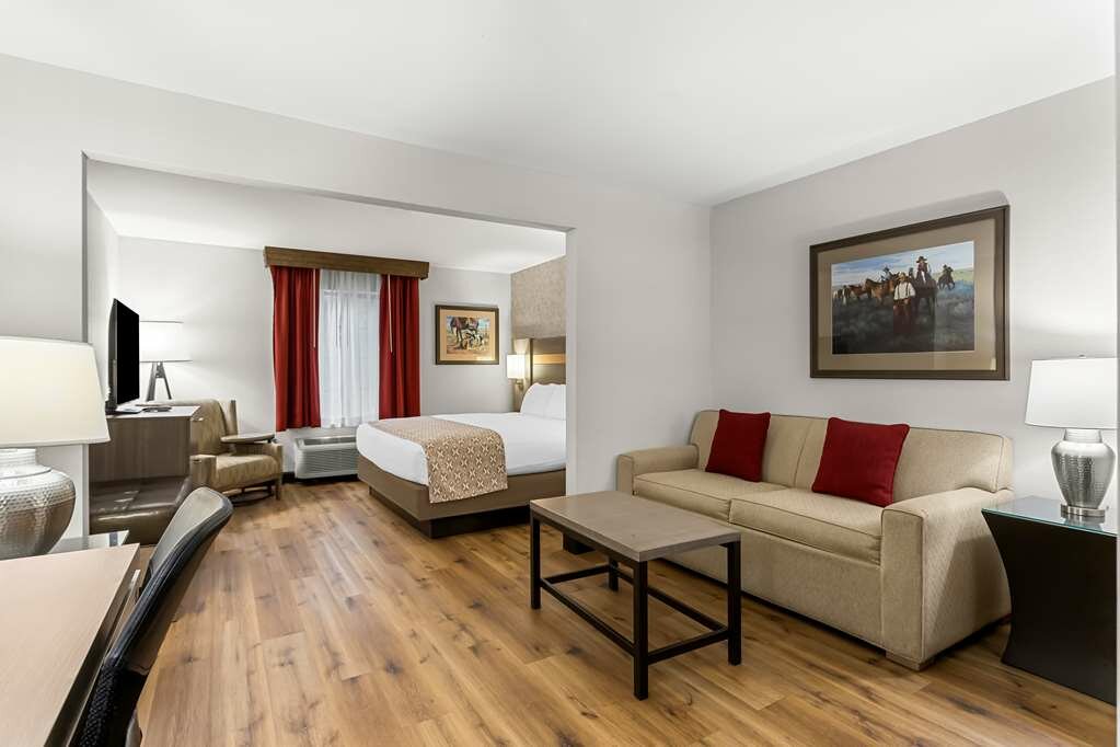 Фото Best Western Moriarty Heritage Inn