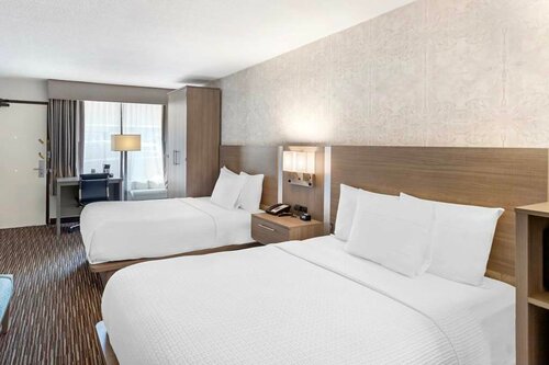Гостиница Best Western Mill River Manor в Болдуине