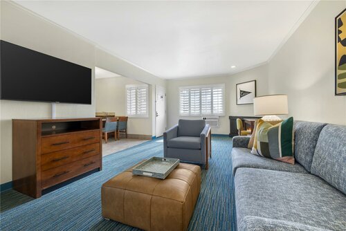 Гостиница Best Western Plus Beach View Lodge в Оушенсайде
