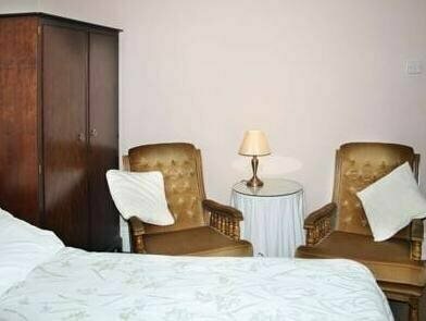 Гостиница Leaded Light - Guest House в Солихалле