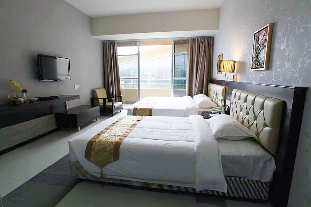 Фото Hotel The Cox Today