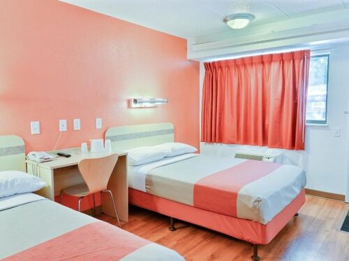 Внешний вид отеля Motel 6 Nashua, Nh - South в Нэшуе, фото 5