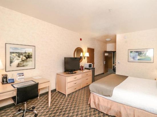 Фото Best Western Plus North Las Vegas Inn & Suites