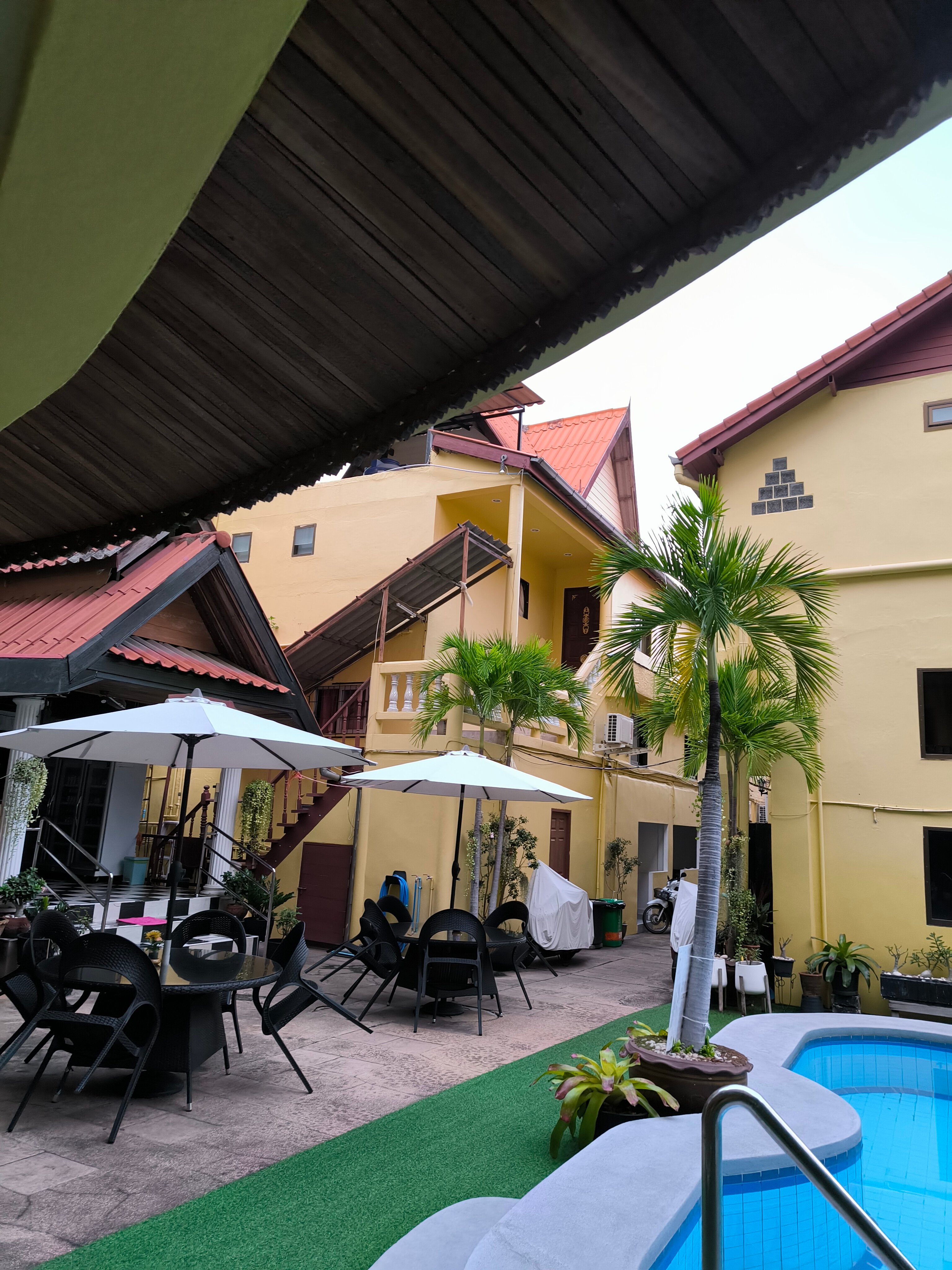 Фото Phratamnak Inn