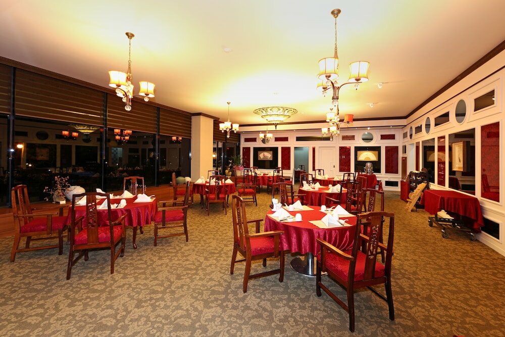 Фото Chuncheon Bears Hotel