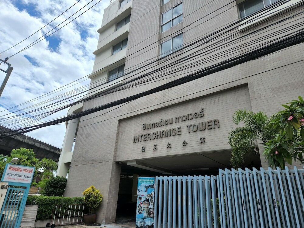 Фото Interchange Tower Serviced Apartment