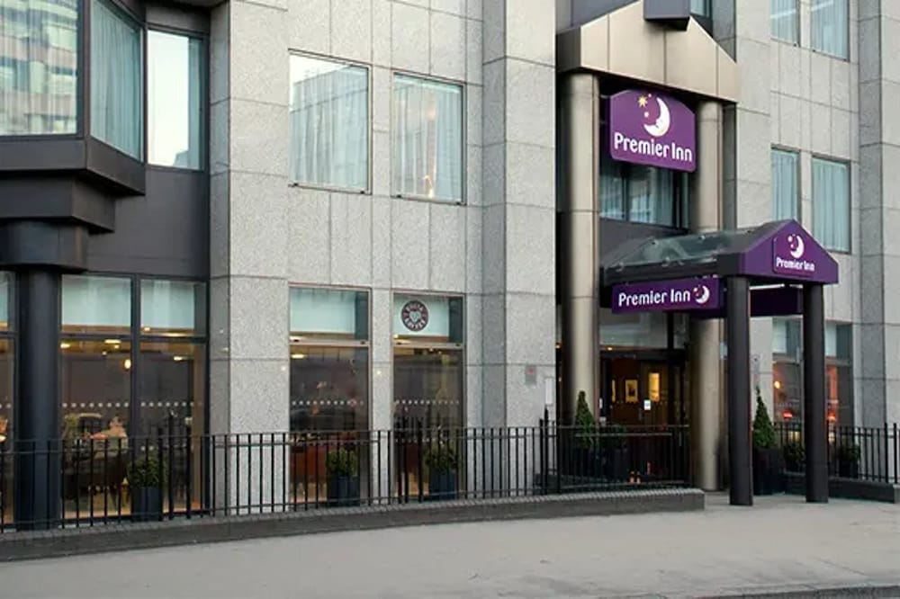Фото Premier Inn London City Tower Hill