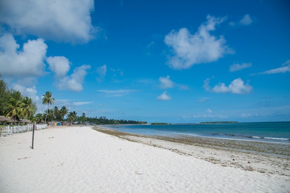 Фото Sunrise Beach Resort