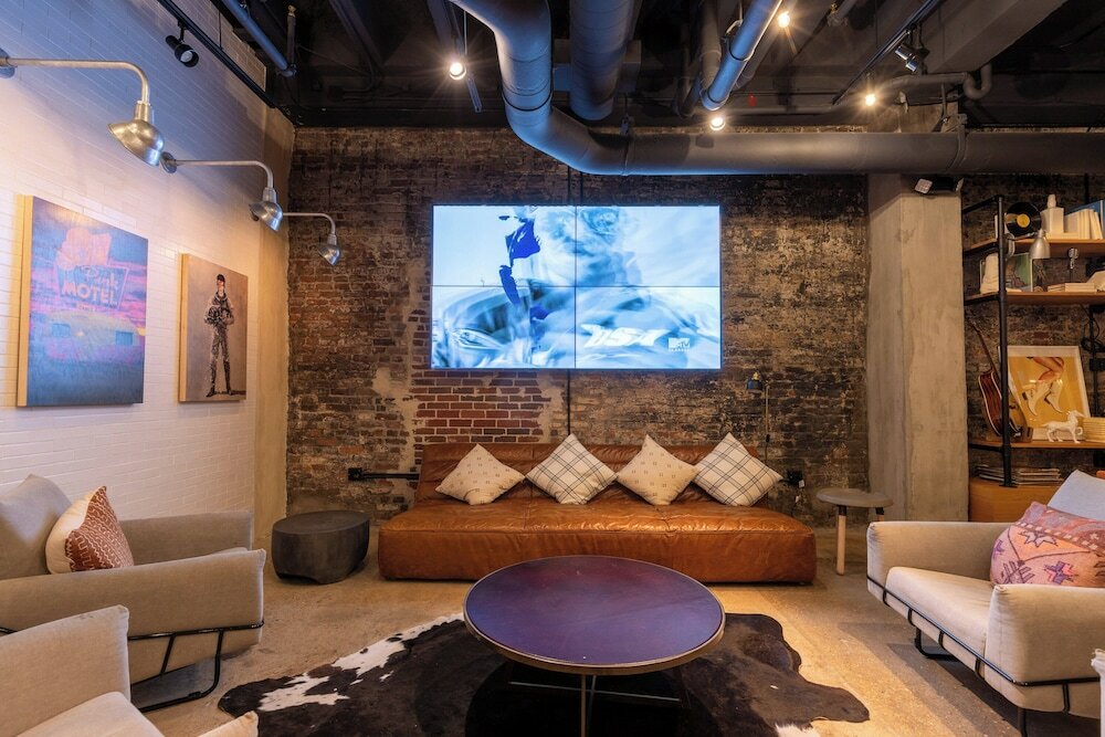 Фото Moxy Nashville Downtown