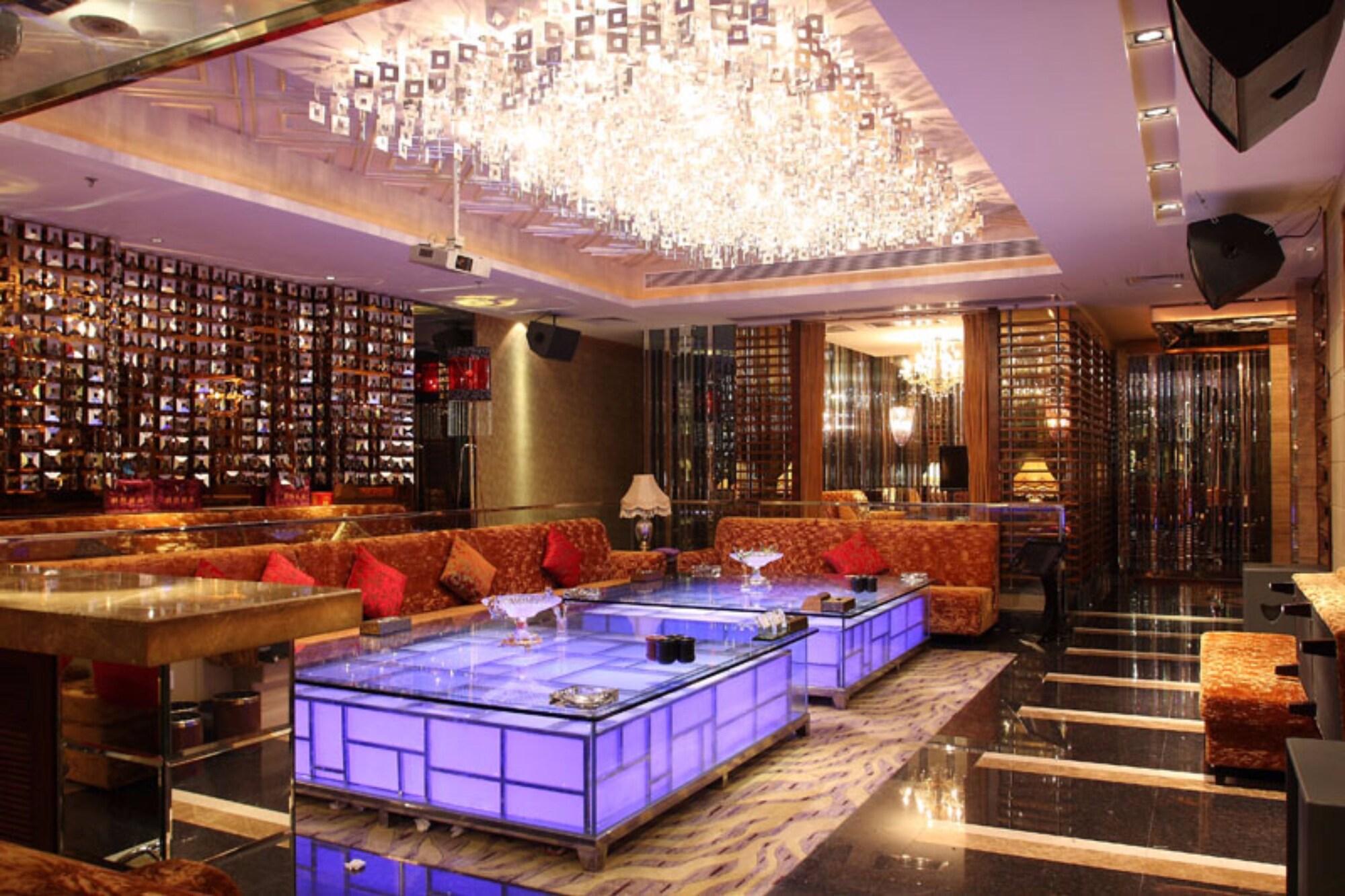 Фото Winnerway Hotel