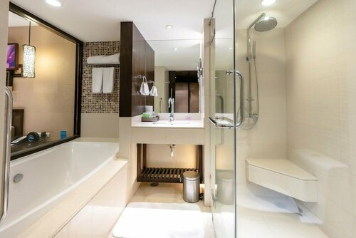 Гостиница A-One Pattaya Beach Resort в Паттайе