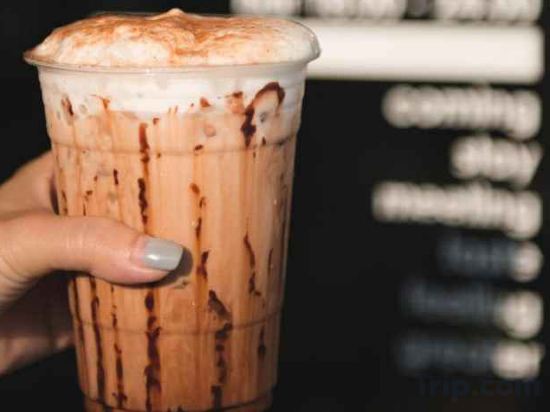 Фото Good One Poshtel & Café Bar