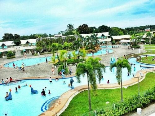 Гостиница Klir Waterpark Resort в Провинции Булакан