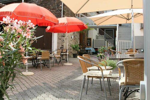 Гостиница Hotel-Restaurant Gute Quelle в Кохеме