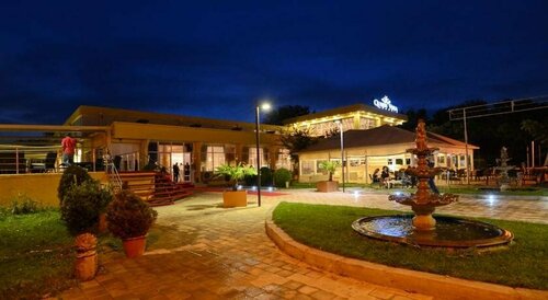 Гостиница Hotel Queen Vera в Мамае